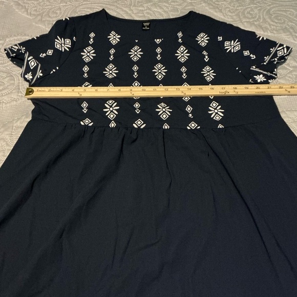 Sundresses Blue and White Casual Scoop Neck Mini - Picture 10 of 10